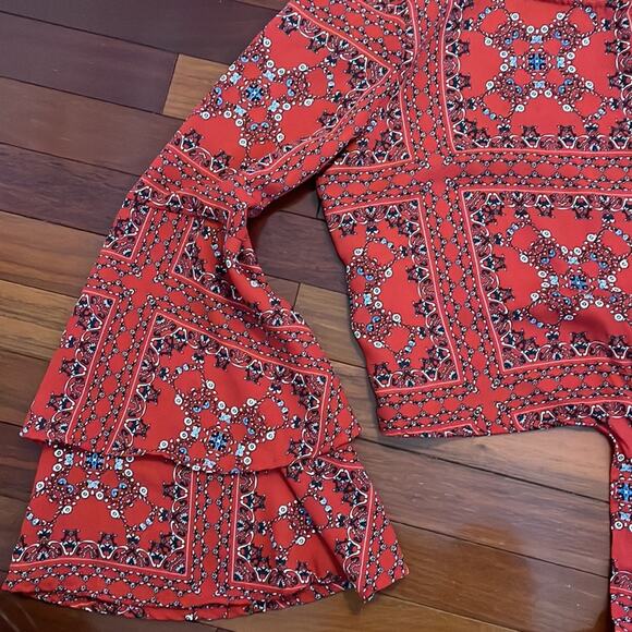 Altar’d State Mackenzie Handkerchief Red Crop Top Blouse Boho Hippie Beach - Picture 4 of 4